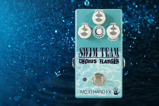 【ブログ】独特のコーラスとクラシックフランジャーを切替可能!Mojo Hand Fx Swim Team!