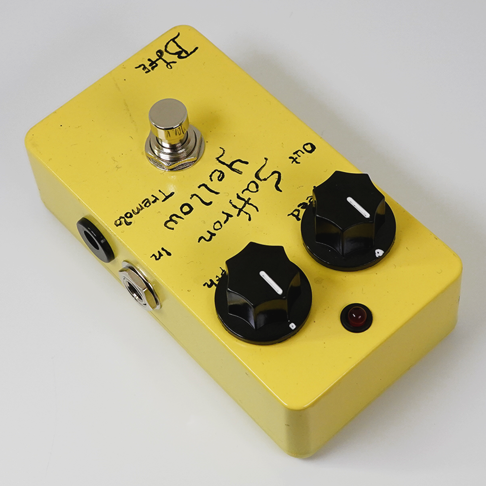 BJFE Saffron Yellow Tremolo / トレモロ ギター エフェクター