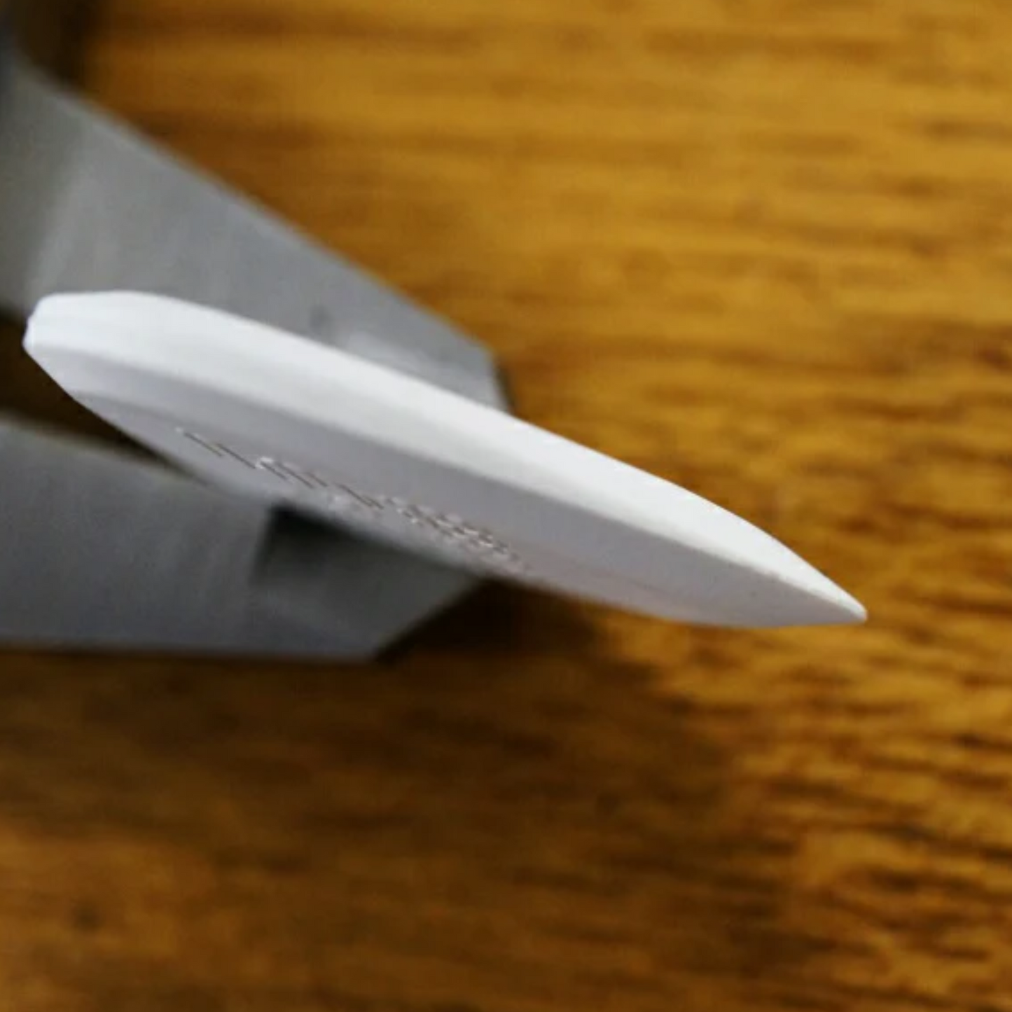 ChickenPicks - Shredder:1枚 (2.4mm or 3.5mm) | ジャズタイプ ギターピック 【ゆうパケット対応可能】