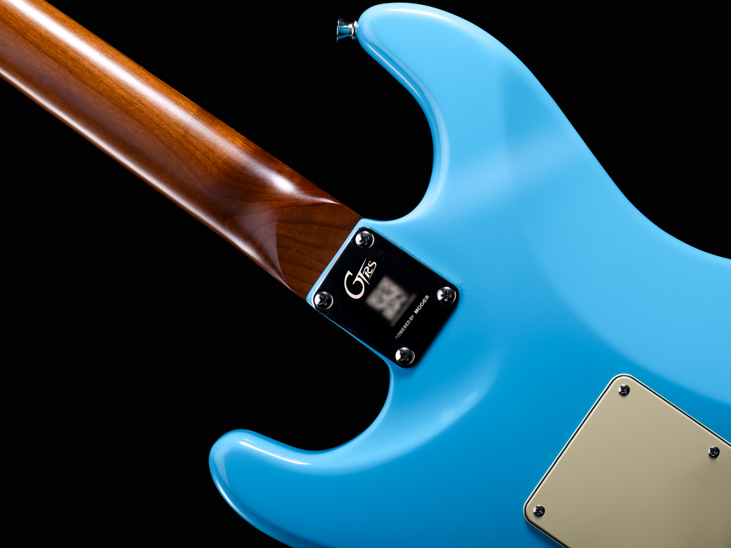 【4/25(金)16:00までストラップロック付属】Mooer GTRS S800 / エレキギター