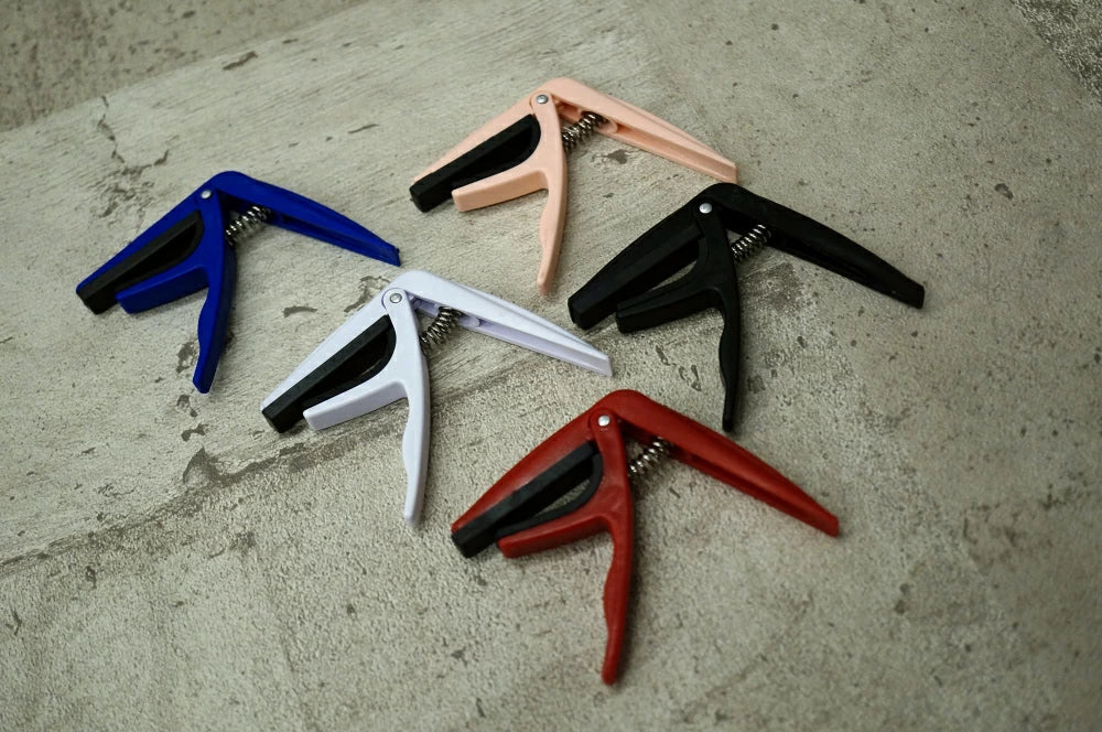9℃ Basic Capo for Ukulele 厚みが選べるオリジナルピック付き / ウクレレ・マンドリン・バンジョー用 カポタスト アクセサリー【ゆうパケット対応可能】