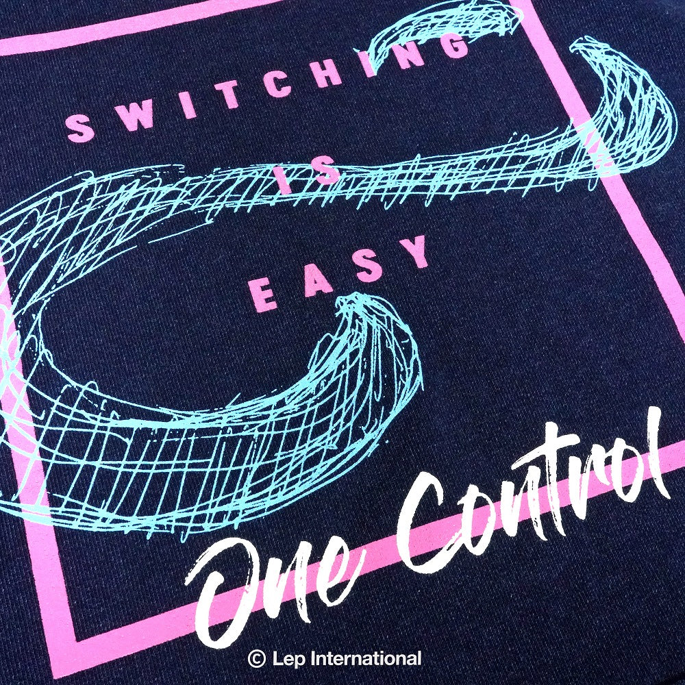 One Control Switching is Easy パーカー デニムカラー