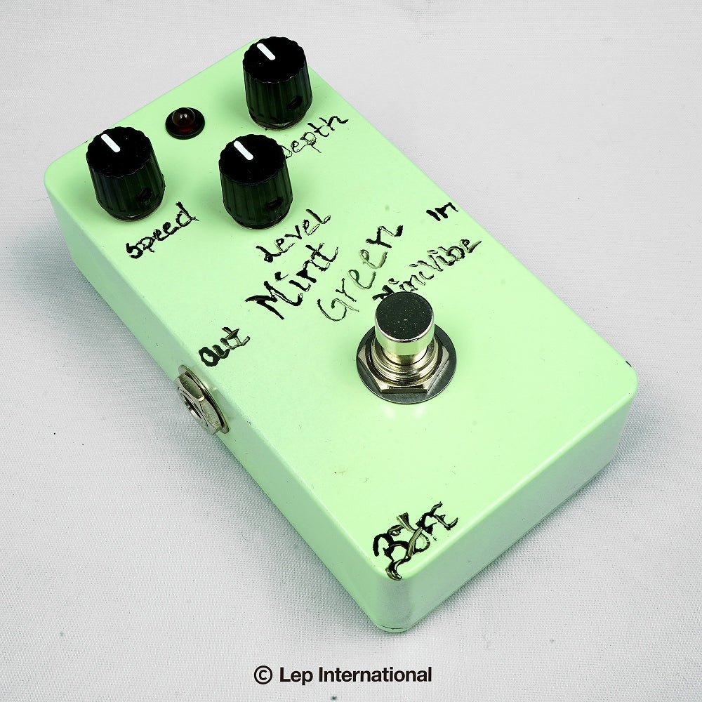 BJFE Mint Green MiniVibe mini / ヴィブラート ギター エフェクター